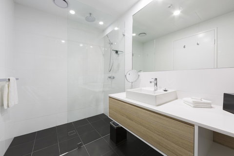 Avenue Hotel Canberra - Geraldton Accommodation 29