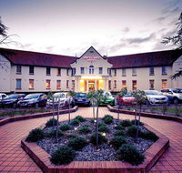 Mercure Canberra - Geraldton Accommodation