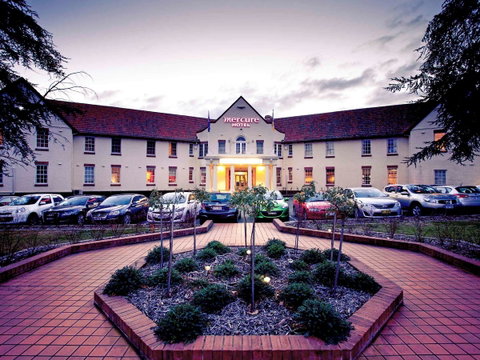 Mercure Canberra - Geraldton Accommodation 0