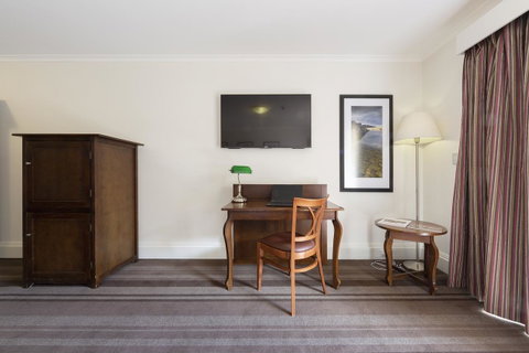 Mercure Canberra - Geraldton Accommodation 12