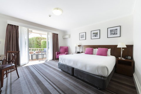 Mercure Canberra - Geraldton Accommodation 2