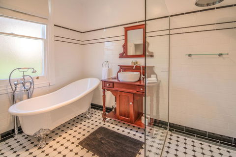 De Russie Boutique Hotel - Geraldton Accommodation 2