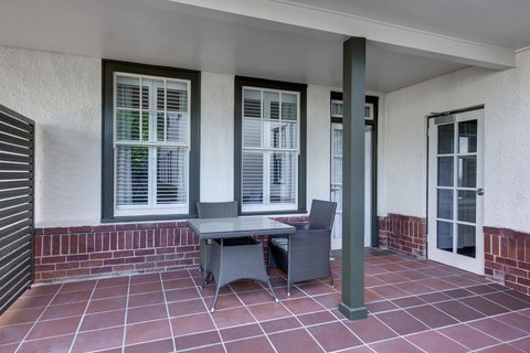 Hotel Kurrajong Canberra - Geraldton Accommodation 8
