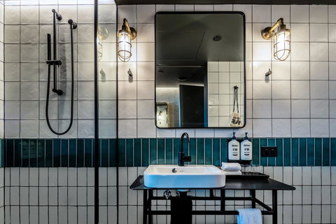 Ovolo Nishi - Geraldton Accommodation 12