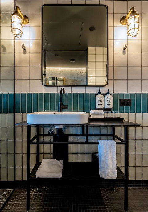 Ovolo Nishi - Geraldton Accommodation 4