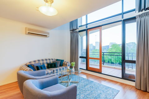 ALLARA CANBERRA - Geraldton Accommodation 0