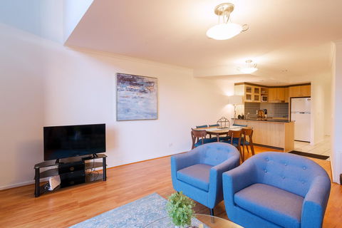 ALLARA CANBERRA - Geraldton Accommodation 1