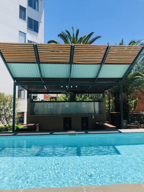 Staying Places - The Avenue - Geraldton Accommodation 4