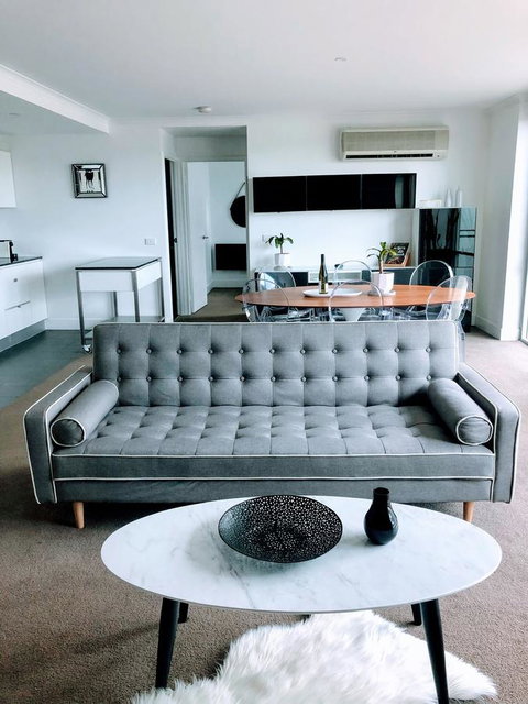 Staying Places - The Avenue - Geraldton Accommodation 5