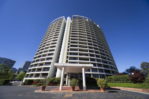 BreakFree Capital Tower Apartments - Geraldton Accommodation 0