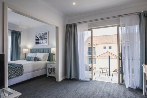 Marina Hotel - Geraldton Accommodation 8