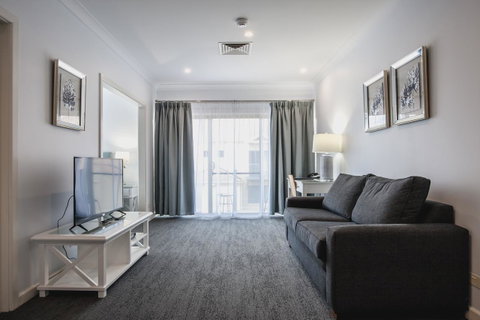 Marina Hotel - Geraldton Accommodation 10