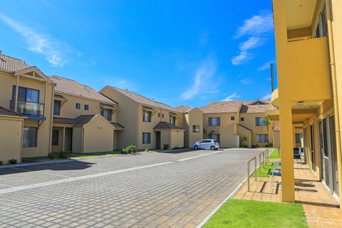 Marina Hotel - Geraldton Accommodation 34