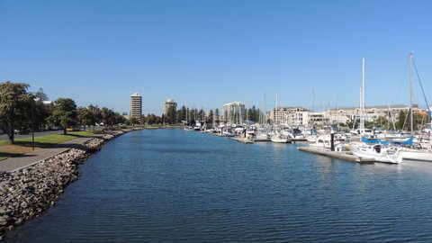 Glenelg - Marina Retreat - Geraldton Accommodation 3