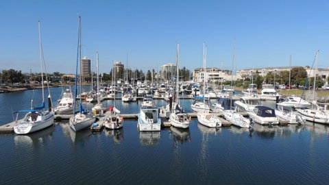 Glenelg - Marina Retreat - Geraldton Accommodation 0