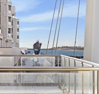 Glenelg Seaside Apartment - Geraldton Accommodation