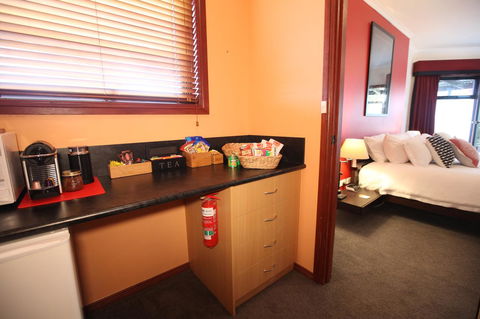 Wine And Roses Bed And Breakfast - Geraldton Accommodation 32