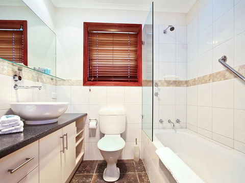 Wine And Roses Bed And Breakfast - Geraldton Accommodation 1