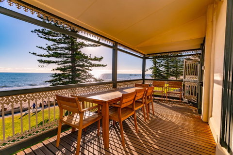 Seawall Apartments - Geraldton Accommodation 1