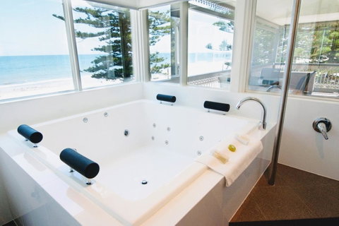 Seawall Apartments - Geraldton Accommodation 30