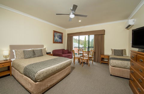 Clare Country Club - Geraldton Accommodation 18