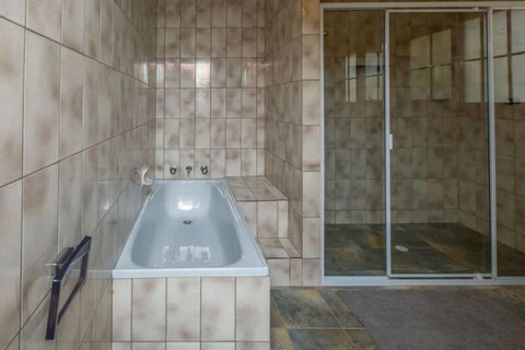 Bimbadeen - Geraldton Accommodation 7