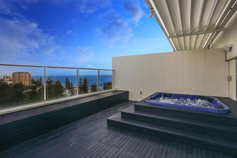 Glenelg Skyline Penthouse - Geraldton Accommodation 2