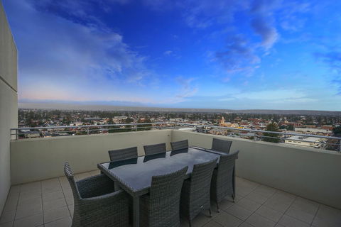 Glenelg Skyline Penthouse - Geraldton Accommodation 34