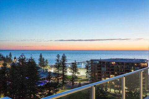 Glenelg Skyline Penthouse - Geraldton Accommodation 32