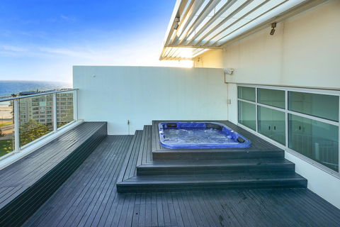 Glenelg Skyline Penthouse - Geraldton Accommodation 15