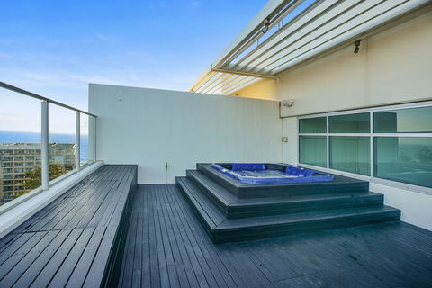 Glenelg Skyline Penthouse - Geraldton Accommodation 16