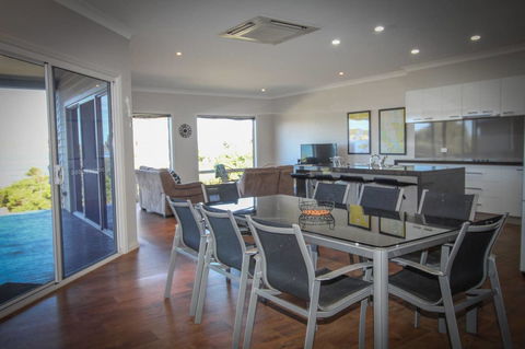 Waterfront On Osprey - Geraldton Accommodation 14