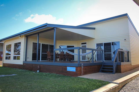 Waterfront On Osprey - Geraldton Accommodation 18