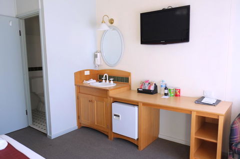 Berri Hotel - Geraldton Accommodation 28