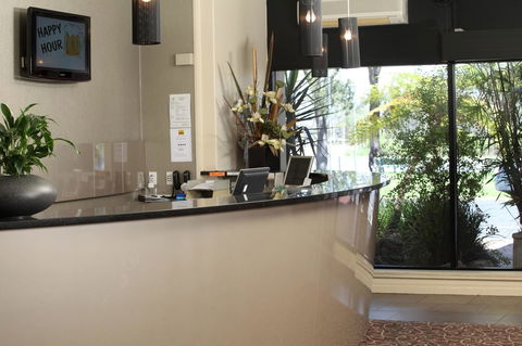 Berri Hotel - Geraldton Accommodation 20