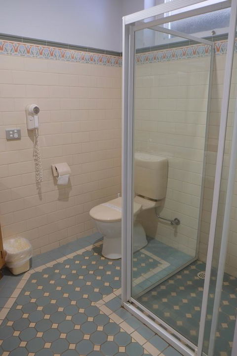 Berri Hotel - Geraldton Accommodation 29