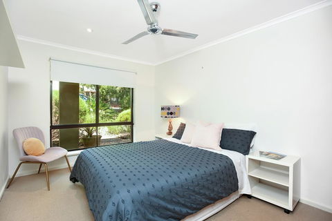 Red Door - Geraldton Accommodation 5