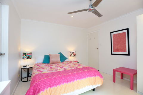 Red Door - Geraldton Accommodation 9