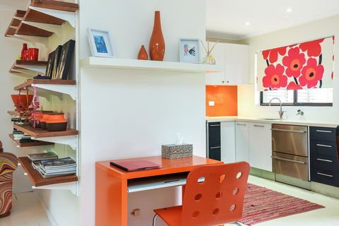 Red Door - Geraldton Accommodation 3