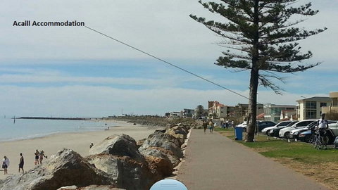 Acaill Accommodation Esplanade Living Self Check-In Self Check-Out - Geraldton Accommodation 17