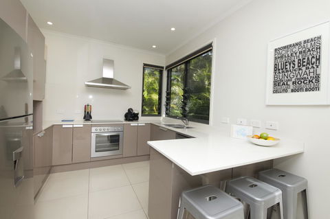 Boom 6 Boomerang Beach - Geraldton Accommodation 11