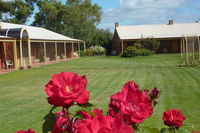 Book Coonawarra Accommodation Vacations Geraldton Accommodation Geraldton Accommodation