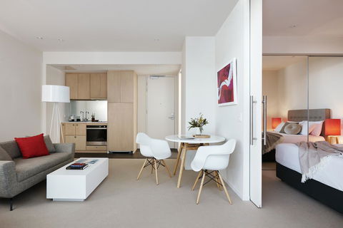 Art Series - The Watson - Geraldton Accommodation 16