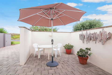 Sea & Soul Beachside Apartments - Geraldton Accommodation 10