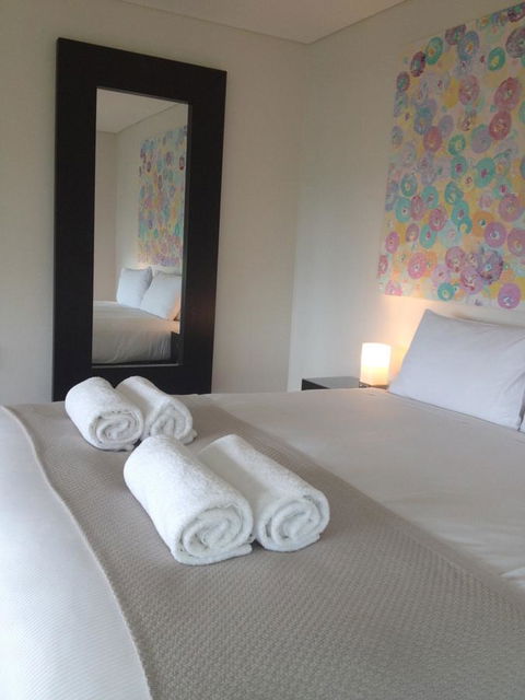 The Roozen Residence - Geraldton Accommodation 24