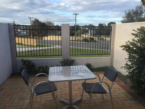 Country Comfort Amity Motel - Geraldton Accommodation 2