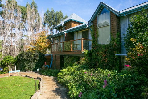 Chimes Spa Retreat - Geraldton Accommodation 32