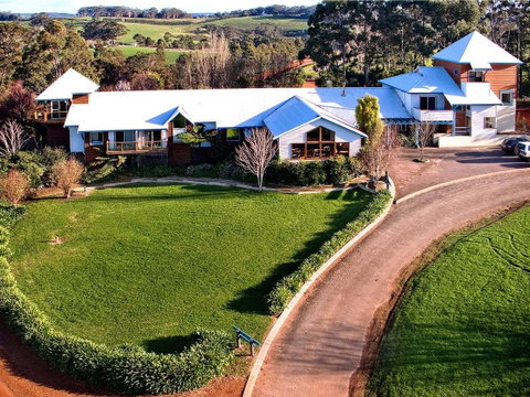 Chimes Spa Retreat - Geraldton Accommodation 31