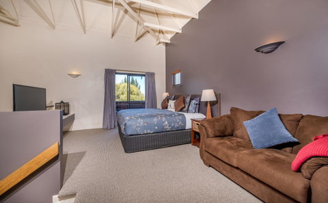 Chimes Spa Retreat - Geraldton Accommodation 13