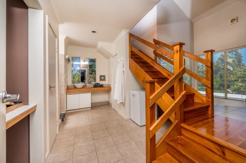 Chimes Spa Retreat - Geraldton Accommodation 12
